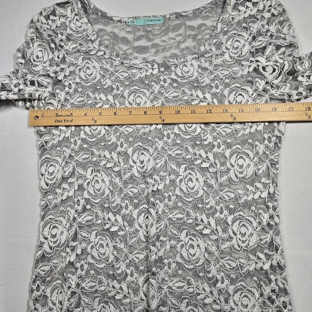 Maurices Womens‎ Floral Lace coquette whimsy fairyTop Grey White dainty Medium